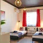 Seascape In Qawra By Homely Apartment