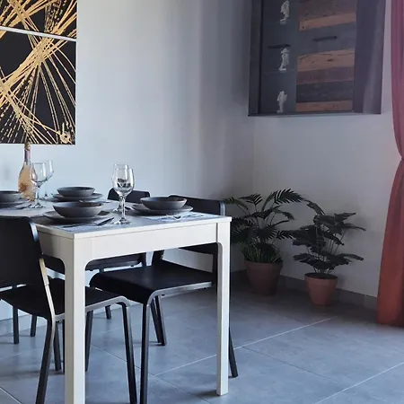 Seascape In Qawra By Homely St Paul's Bay