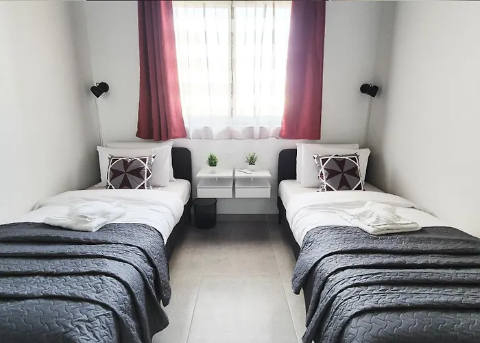 Seascape In Qawra By Homely Σεντ Πόλς Μπέι